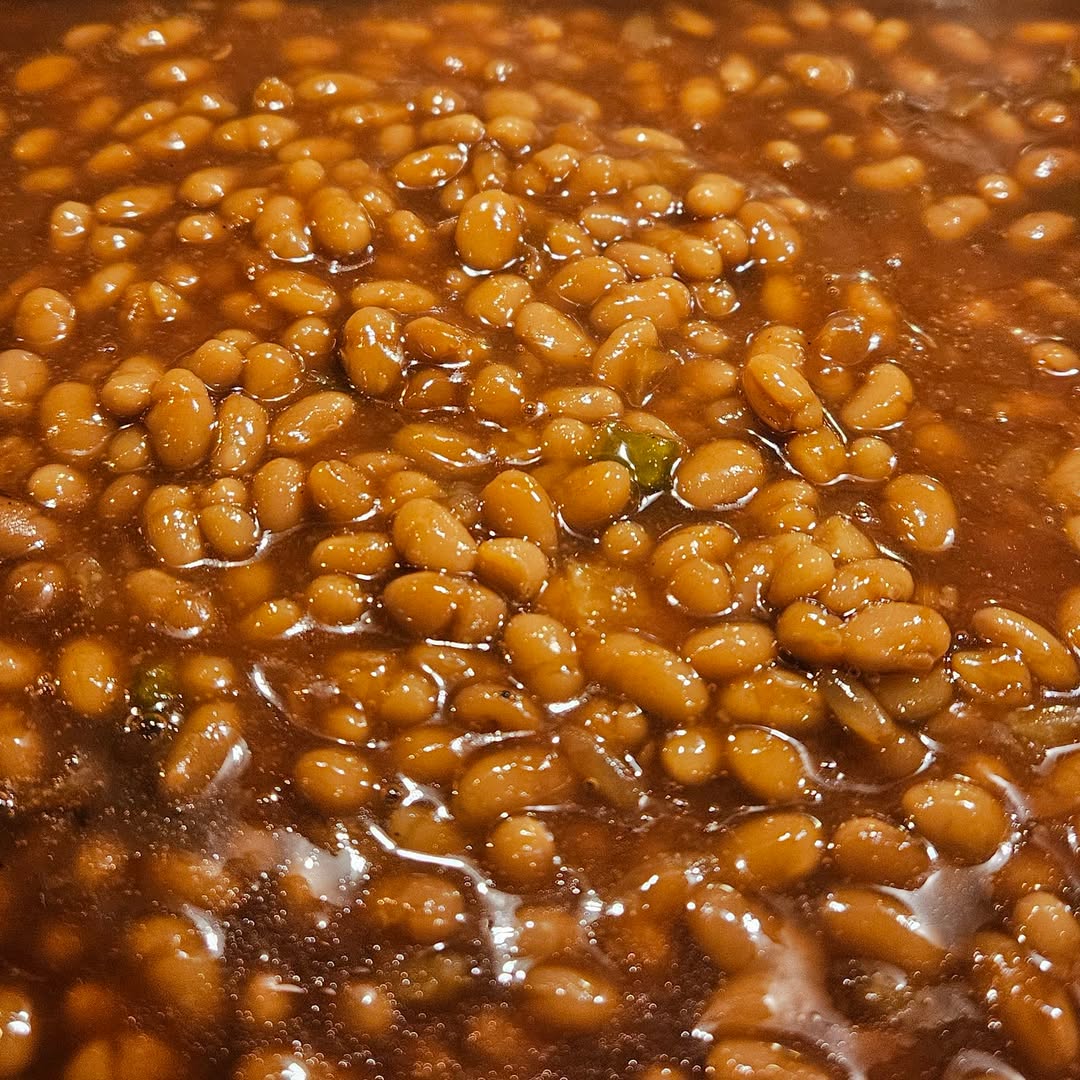 Slow-cooked baked beans